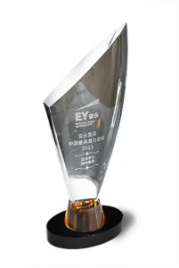 裱紙膠對(duì)不同覆膜工藝的優(yōu)缺點(diǎn)比較